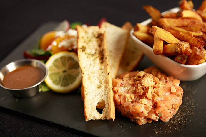  Les jeudis tartare du Batifol à 20$   Tartare...